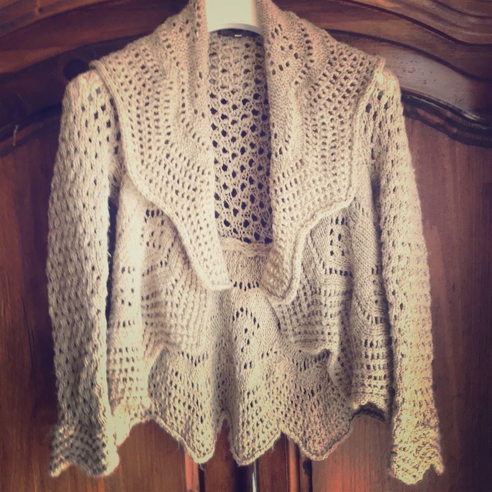 Beautiful Italian cardigan sweater